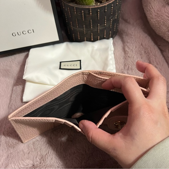 GUCCI Pebbled Calfskin GG Marmont French Wallet - Picture 6 of 16